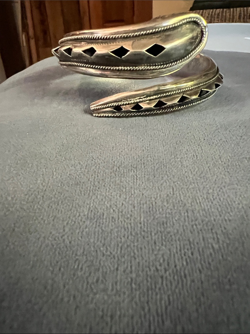 Sterling Silver .925 (27 grams) Native-Inspired Cuff Bracelet - Silver
